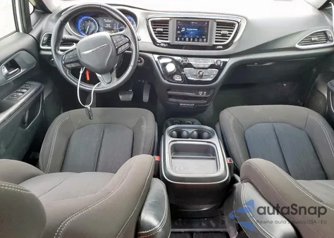 2020 Chrysler Pacifica Touring z USA, uszkodzony, nr VIN 2C4RC1FG9LR204038